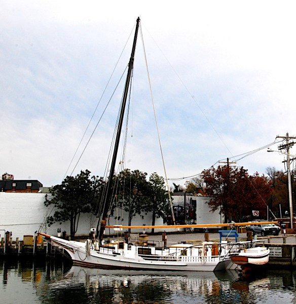 City Dock, Annapolis, water, boats 